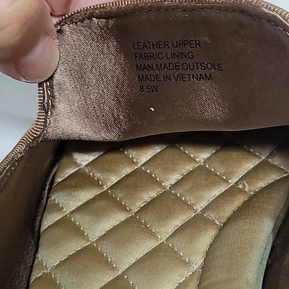 Birdies Tan Suede Loafers Slip-On Elegance - Picture 7 of 12